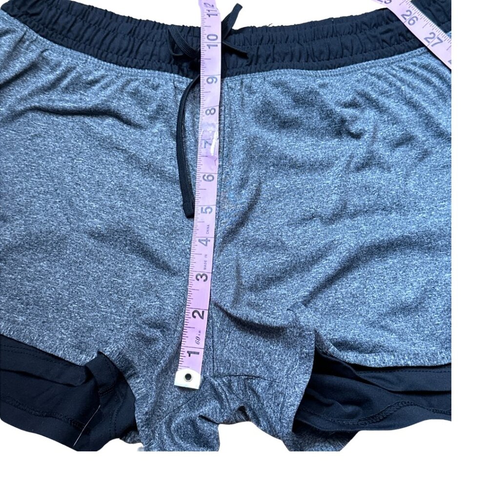 SOLD champion double layer black and grey gym shorts size medium - Picture 10 of 13